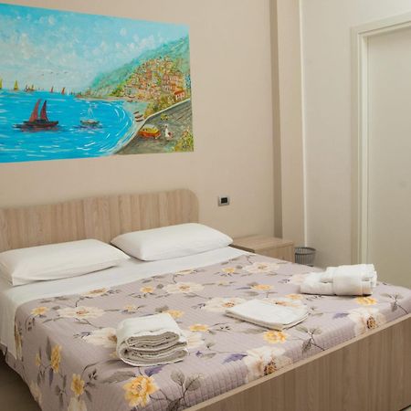 La Bella Salernitana Bed and Breakfast Salerno Eksteriør billede